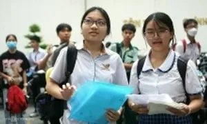 Đáp án các môn thi vào lớp 10 trường Phổ thông Năng khiếu