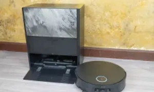 Robot đầu tiên sử dụng giẻ lau dạng con lăn của Dreame