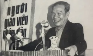 Giáo sư Nguyễn Văn Huyên - Vị bộ trưởng 'chia chữ cho dân'